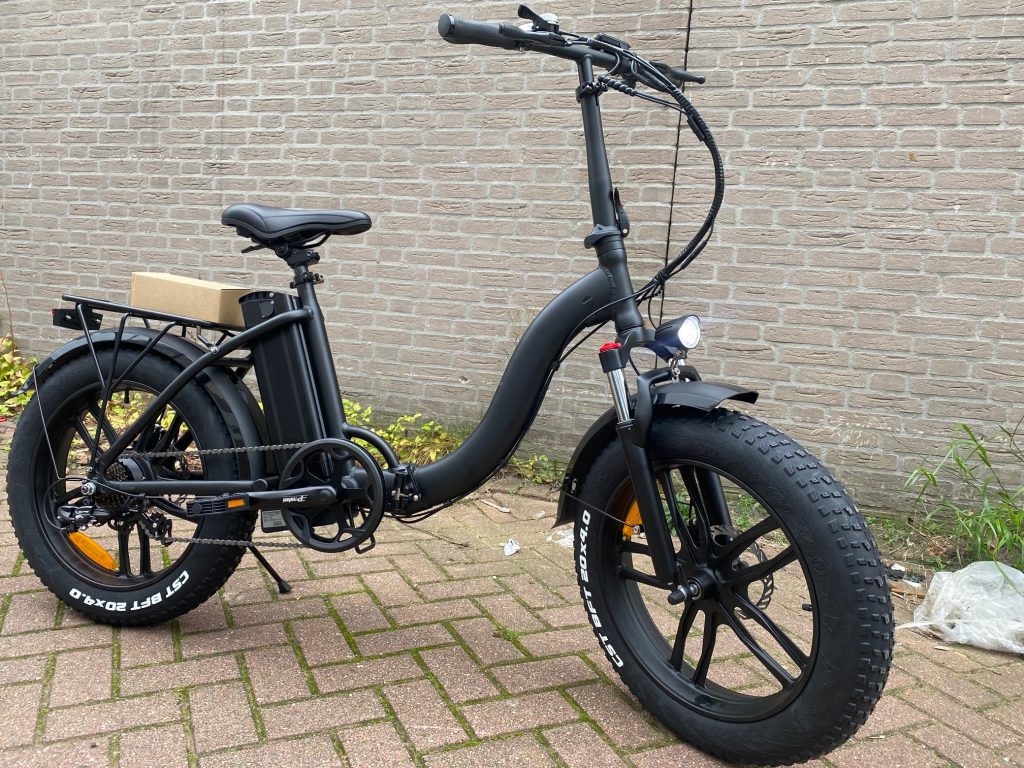 SCR Black Edition Elektrische Vouwfiets Fatbike Lage Instap 7 Sp